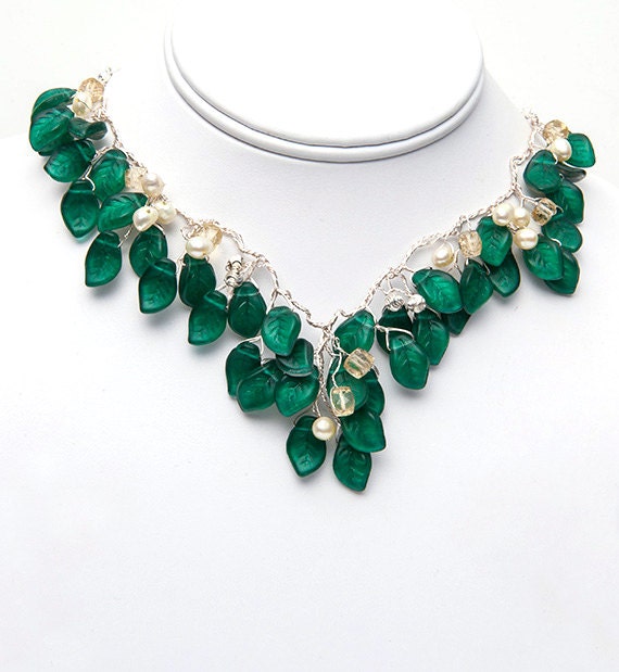 Emerald Green Necklace, Vintage Style Necklace, Bib Necklace, Statement Necklace, Bridal Jewelry - CherylParrottJewelry