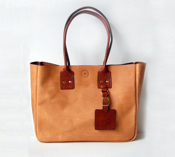 Caramel New York Tote with Cognac Handles - Handmade leather Tote bag