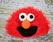 Fuzzy Elmo hat