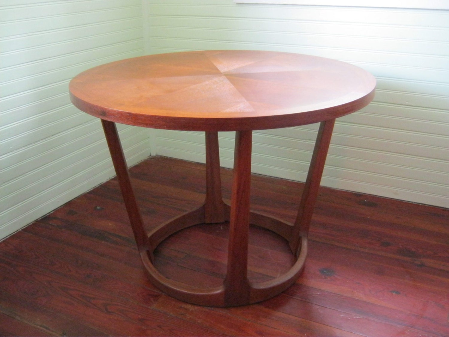 Sensational Adrian Pearsall Side Table --  Wonderful Starburst Coffee Table by Lane Furniture in Alluring Walnut -- FREE SHIPPING