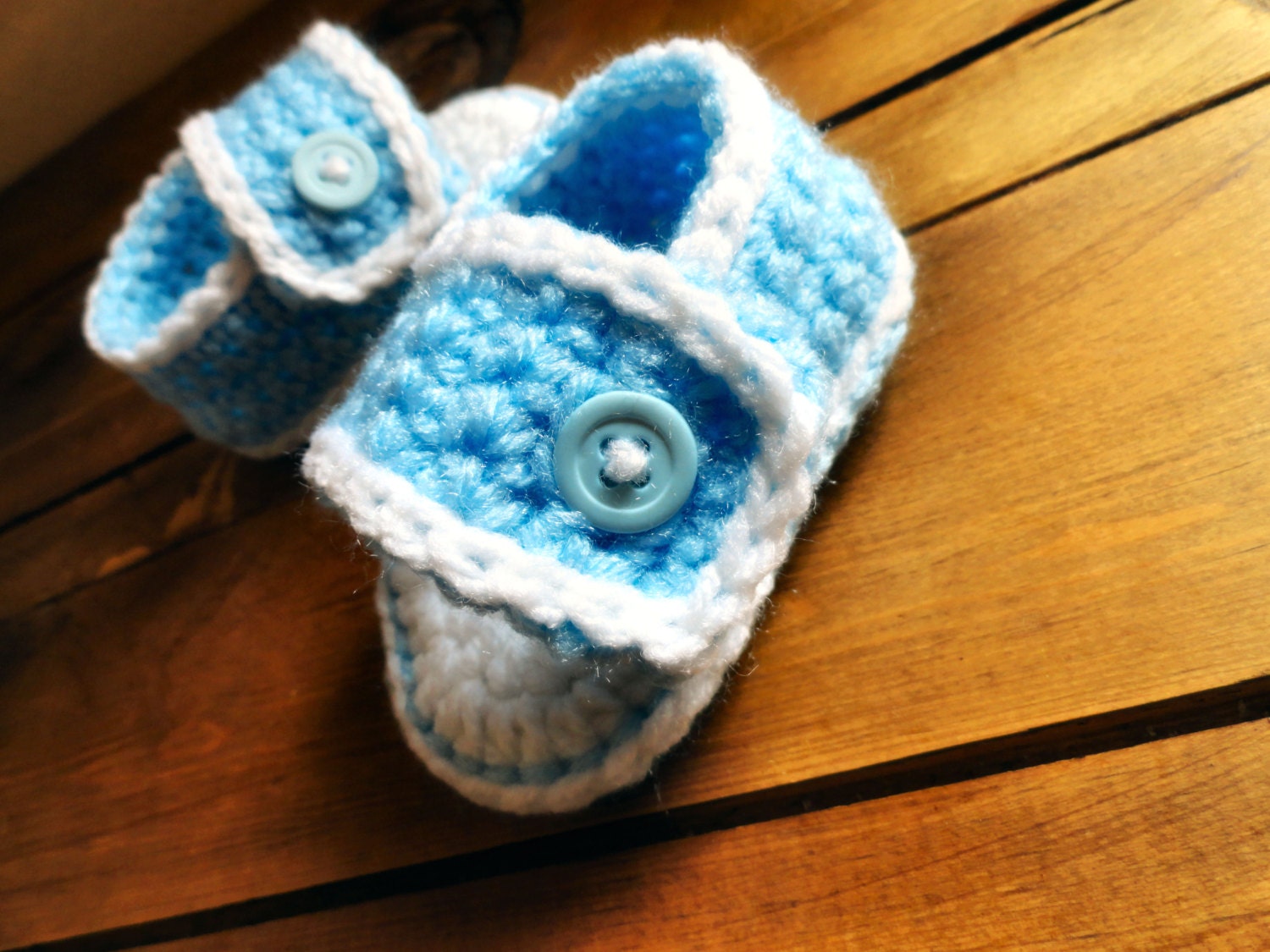 Crochet Baby Summer Sandals in baby blue