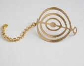 Brass circles cuff bracelet - shiny gold chunky chain - statement - summer - geometric - modern tribal jewelry - crash & duchess - eclipse