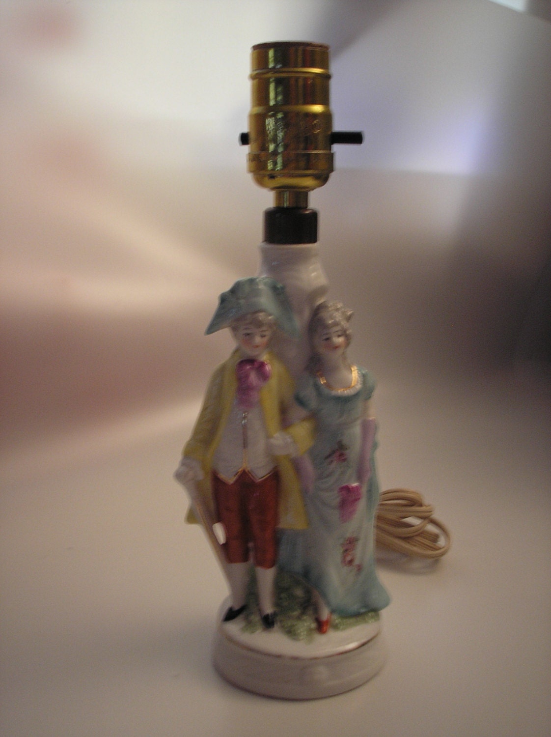 1950's-1960's Sitzendorf Germany Porcelain Colonial Couple Figurine Table Lamp