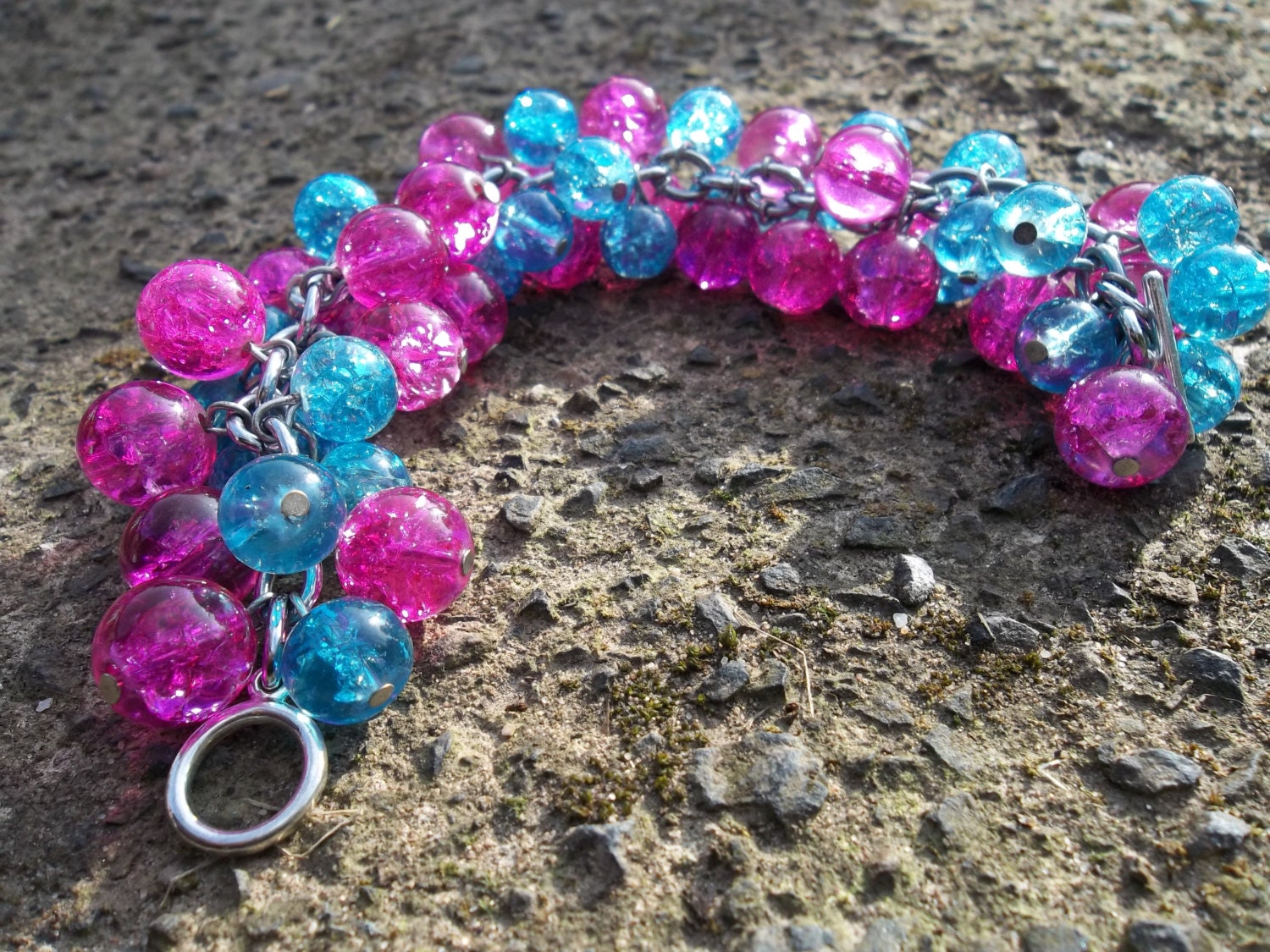 A bubblegum cluster pink and blue spring bracelet