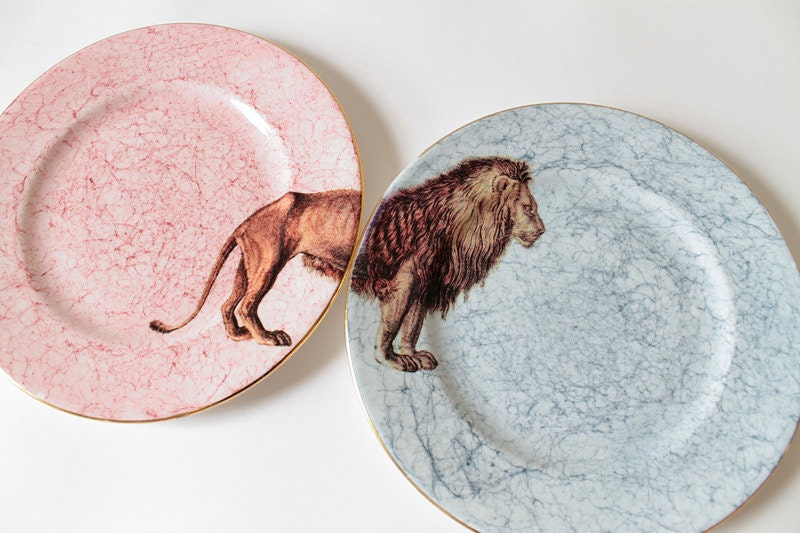 King Leo plates