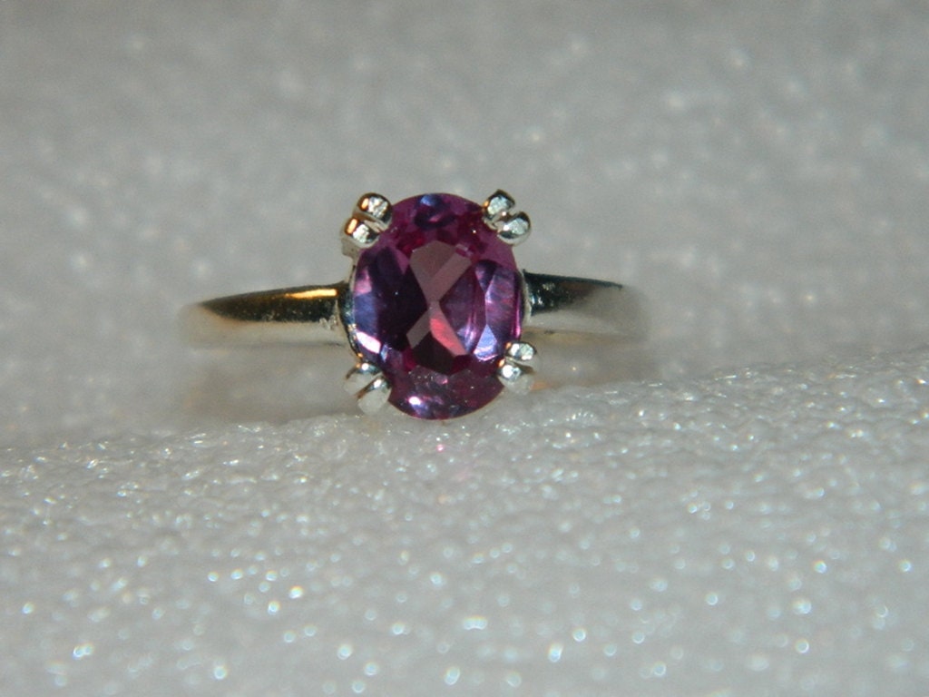 Alexandrite ring simple band