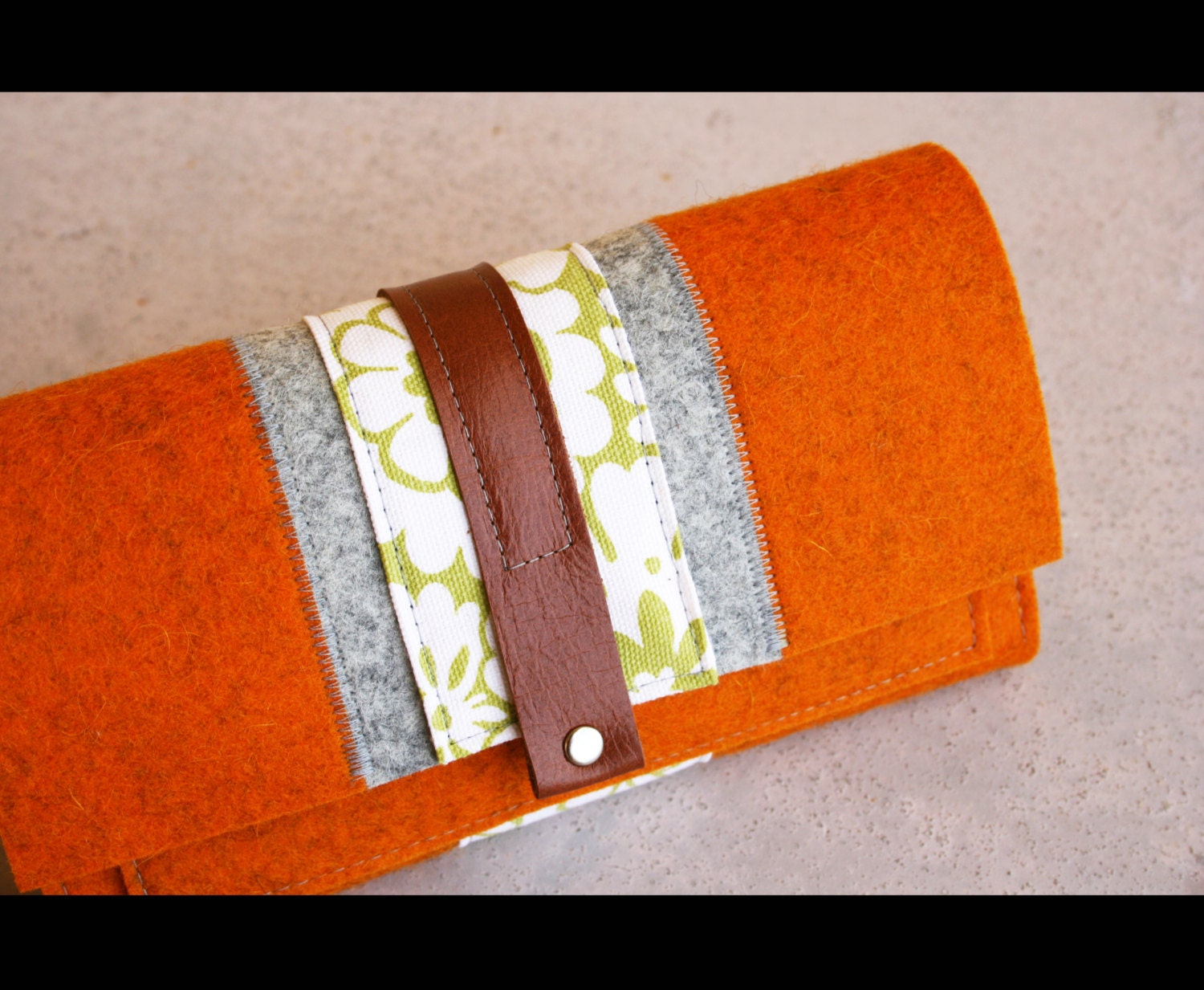Merino wool felt Iphone trifold wallet - Orange and gray combination with green flowers accent