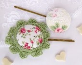 Shabby Chic Bobby Pins set Fabric covered button Rose hair pin Lace crochet Pink large