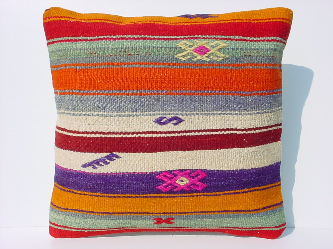 MODERN Home Decor,Handwoven Turkish Kilim Pillow Cover  16" X 16",Decorative Pillow,Vintage Kilim Pillow,Throw Pillow