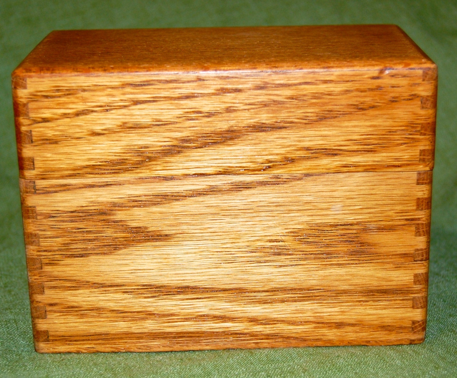 Vintage Oak Box-Jointed Recipe Box