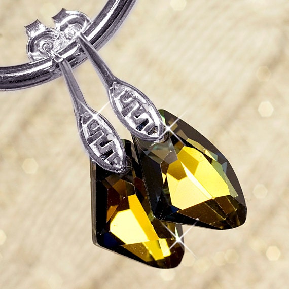 Swarovski Crystal Earrings, Green Swaroski Crystal Earrings, Teardrop Swarovski Earrings, Bridesmaid Earrings, Swarovski Jewellery