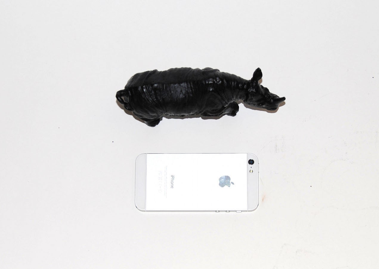 The Scotch - Black Table Top Rhino Decoration - Animal Statue - Faux Taxidermy