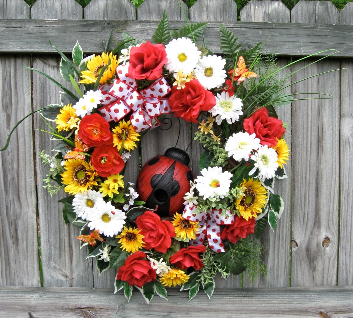 Ladybug Birdhouse Sunflower, Rose and Gerbera Daisy Wreath