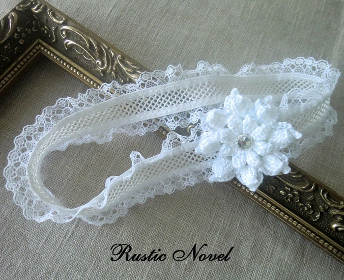 Wedding Ivory White Garter --- Stretch Lace Wedding Garter