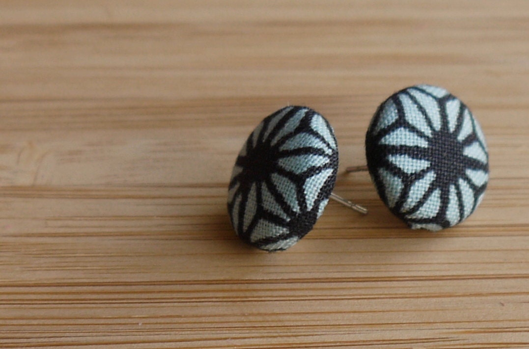 Fabric Covered Button Earrings - Blue Starbursts