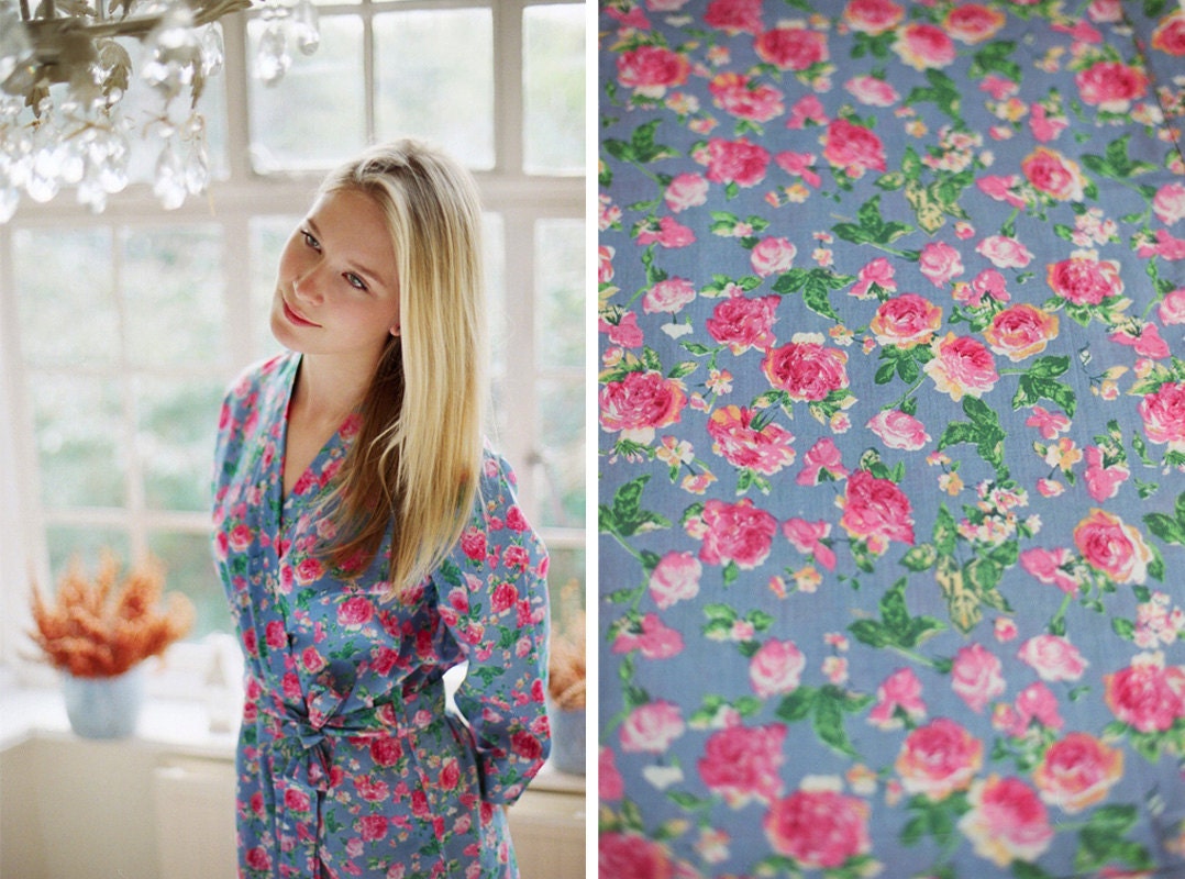 4 Custom bridesmaid robes and bridesmaid gift. Cotton kimono robes or dressing gowns. Great as bridal robes and bridal party robes.