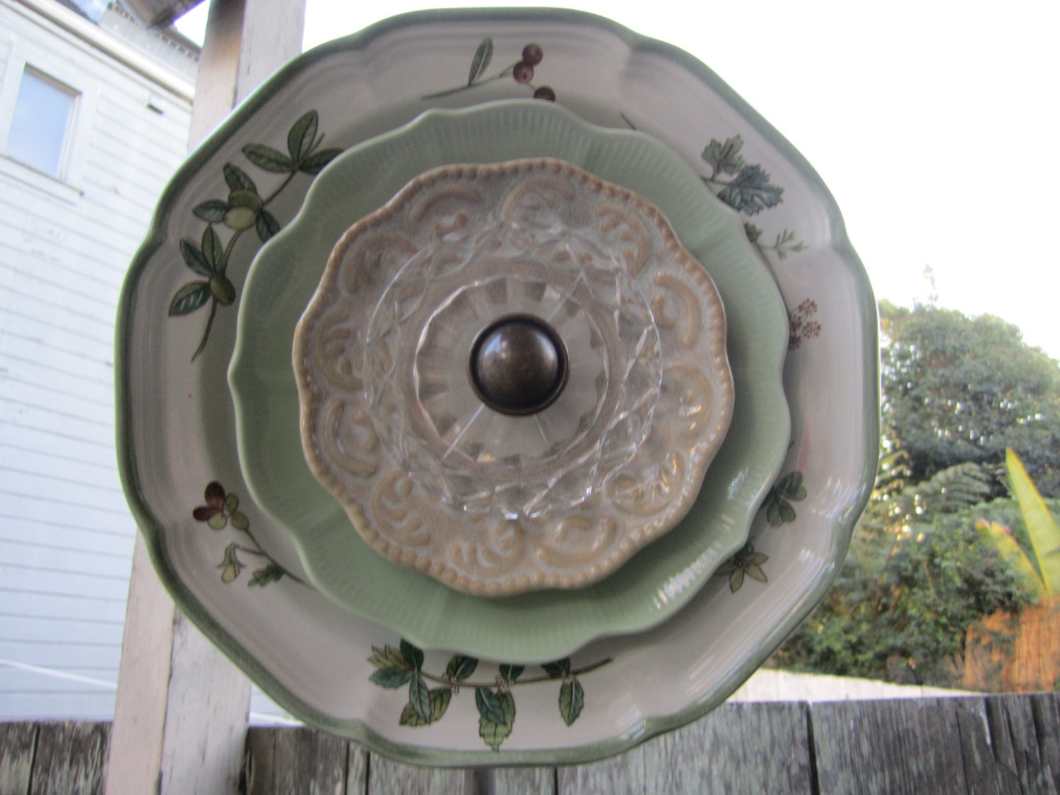 Olive Glass Ceramic Garden Plate