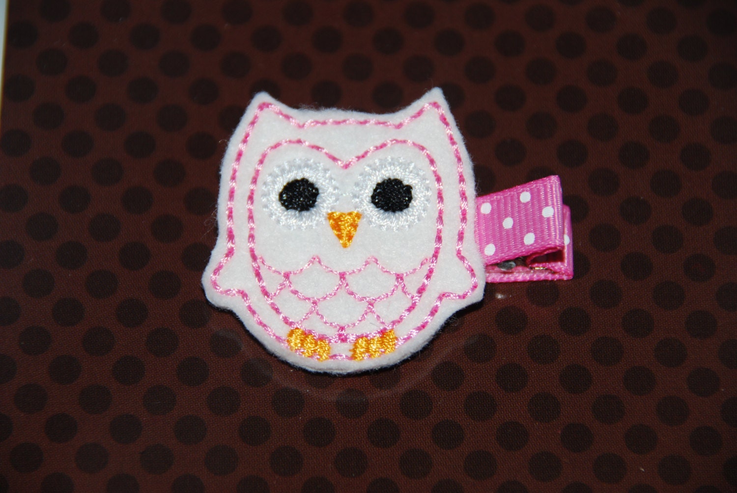 Felt Embroidered White OWL Hair Clip / Birthday Party Favor / Toddler Hair Clip / Party Favor / Toddler Hair Clip / Owl Hair Clip