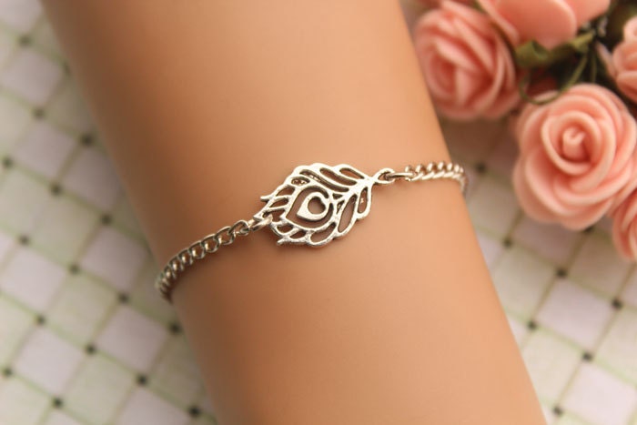 Peacock feather bracelet,retro silver little feather bracelet,alloy chain--B304