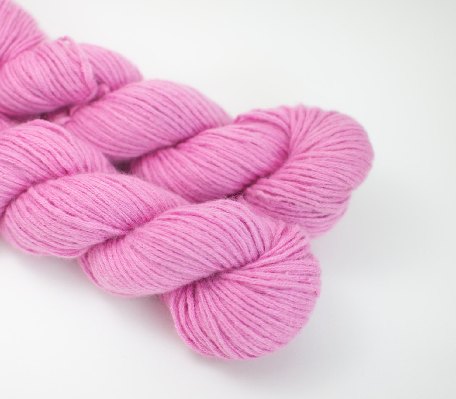Reclaimed Yarn - 100% Cashmere - Pink Worsted Weight - 210 Yards