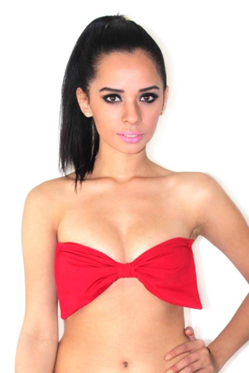 MARIALIA bow-tie bandeau top (cherry red)