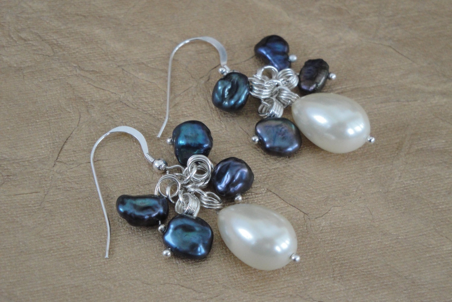 Wire Wrapped Keshi Pearl Drop Earrings, Ivory Pearl Drop Earrings, Champagne Pearl Drop Earrings, Peacock Gray Grey Keshi Pearl Earrings