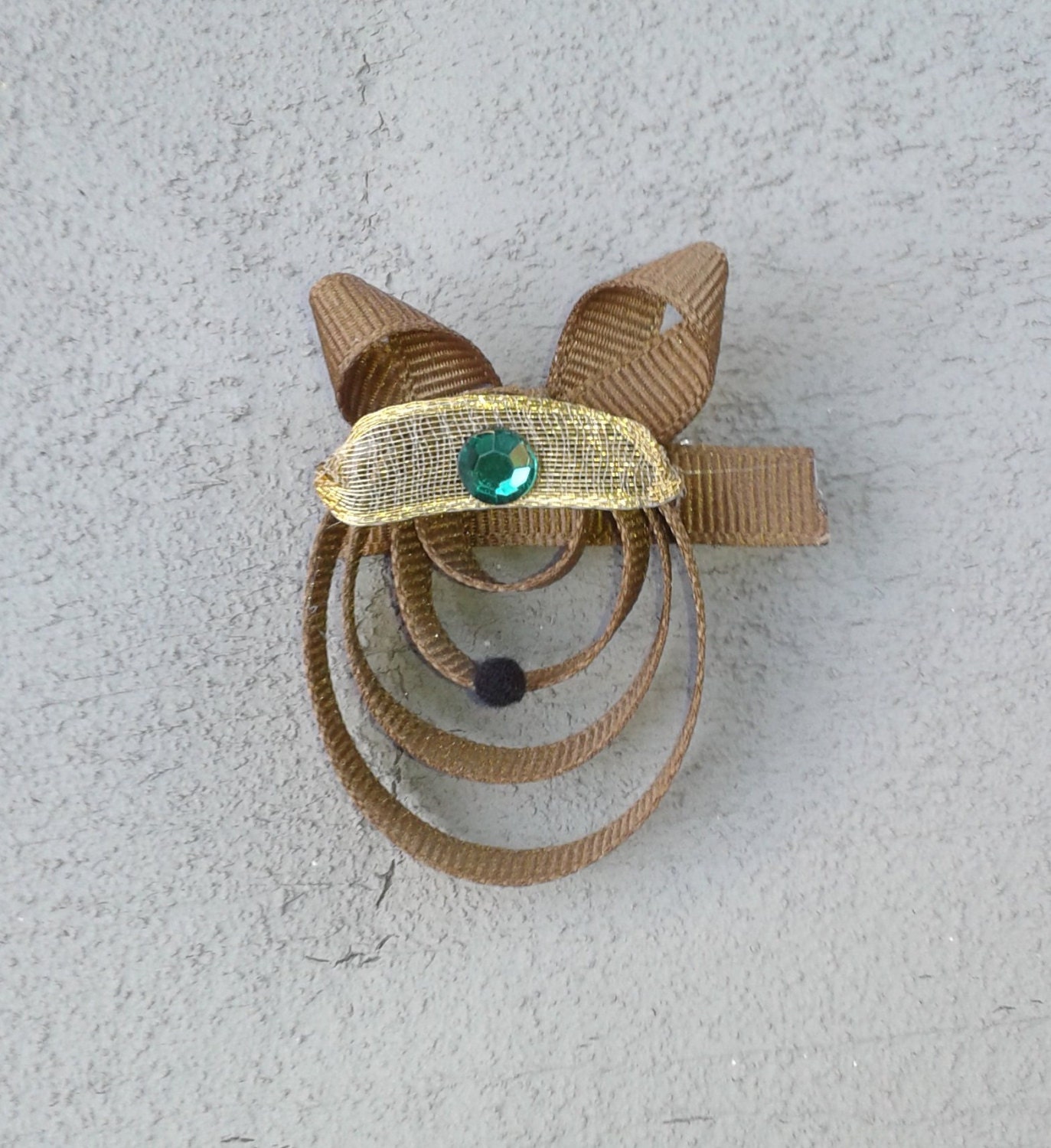 Sculpted Brave Queen Bear/Elinor Inspired Hair Bow Hair Clip