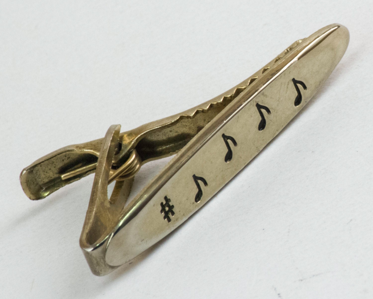 Vintage Tie Clip-  Music Notes Tie Bar (Gold Tone Metal) 1950s, Band, Choir, Musical, Ampersand, Sheet Music, Father's Day