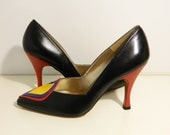 Seductive Vintage Sergio Zelcer, US size 7 genuine black leather pumps with color block toe detail and colored heel