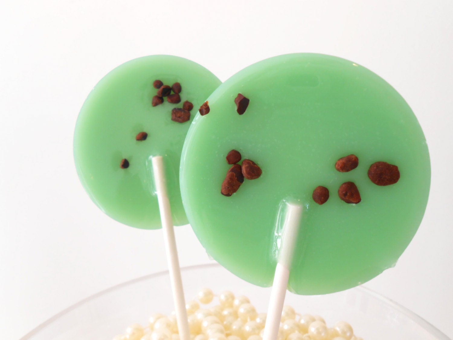 Mint Chocolate Chip Gourmet Lollipops - Set of 7 LARGE 2.5 Inch - Mint Green - Wedding Favors - Party Favors - Luxe Lollies