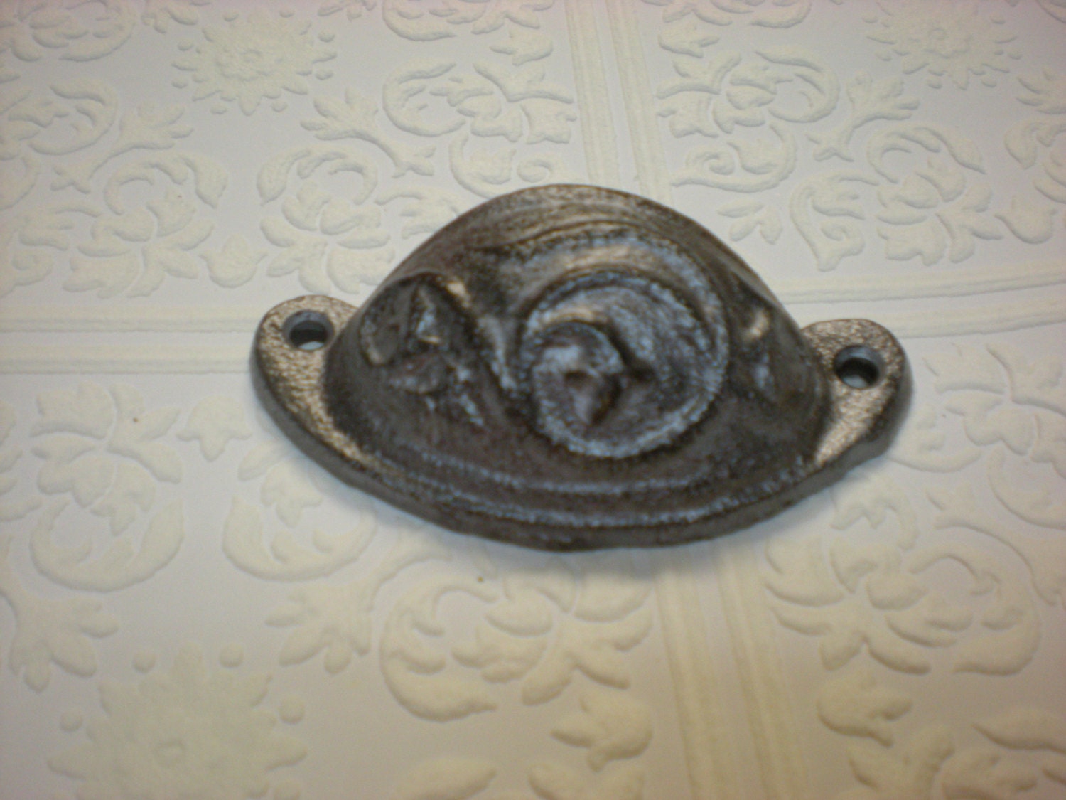 Silver/Vintage Dresser Knobs / Drawer Pulls/Drawer Knobs/Cottage Chic/Antique/Distressed /Cabinet Pulls/Drawer Knobs/Swirl design