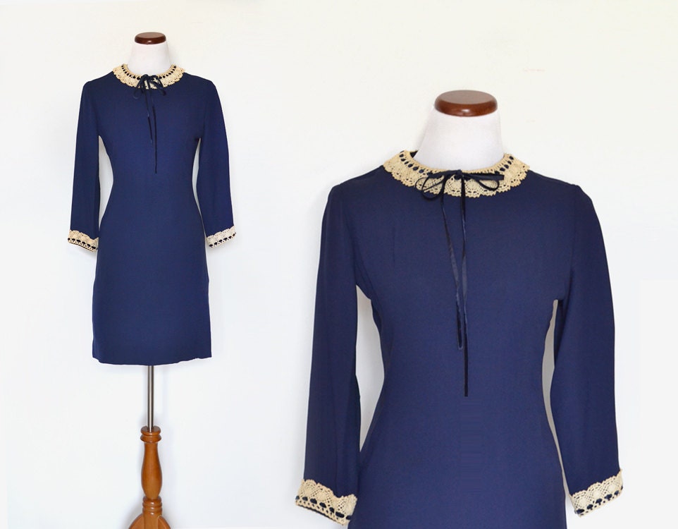 1950s Dress / 50s Dress / Long Sleeve Dress / Lace Collar Dress / Women Clothing Day Dress / Vintage Clothing Dress