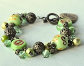 Lampwork Glass Green & Antique Gold Plated Bracelet with Love Heart Charm UK Seller