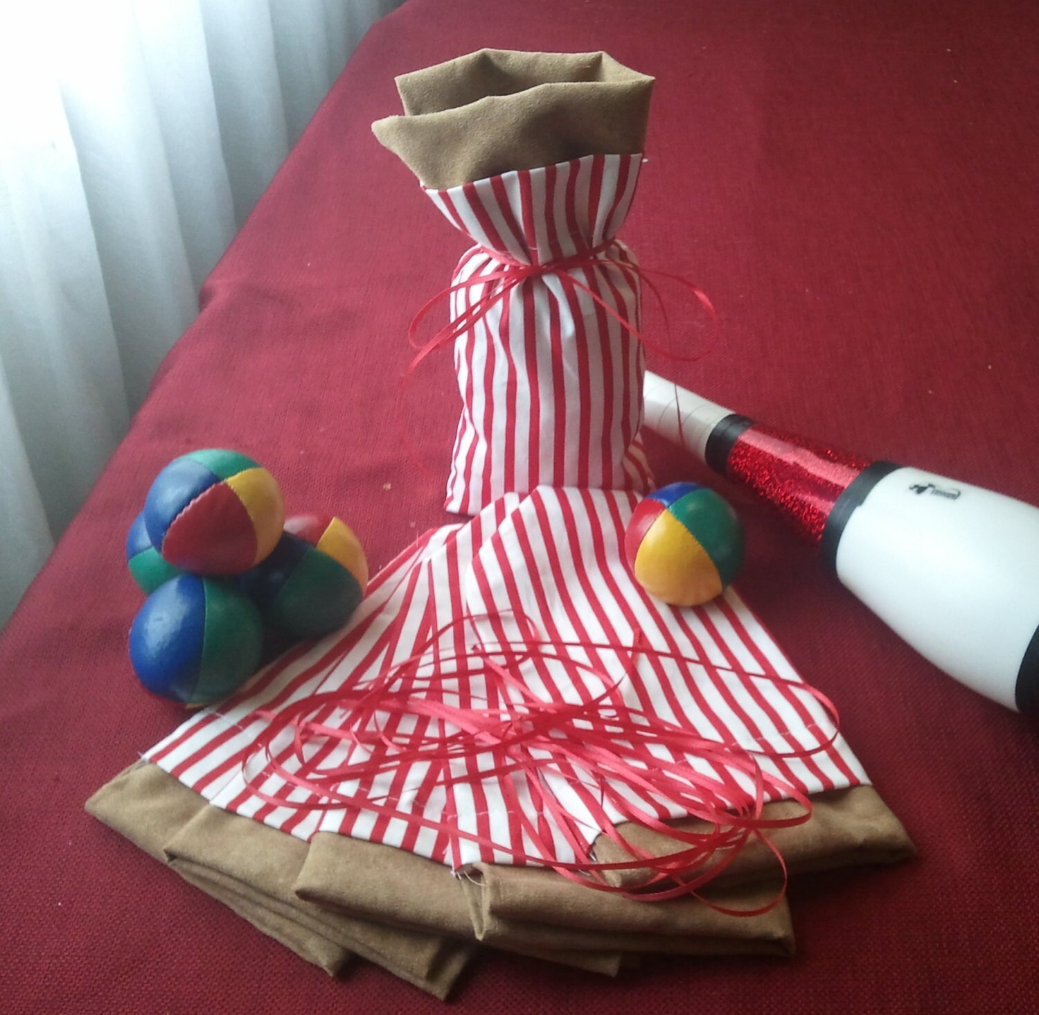 The re-sealable party size bag keeps the M&M candy fresh. These M&M peanuts  are available in a convenient 42-ounce package. The party-size package.