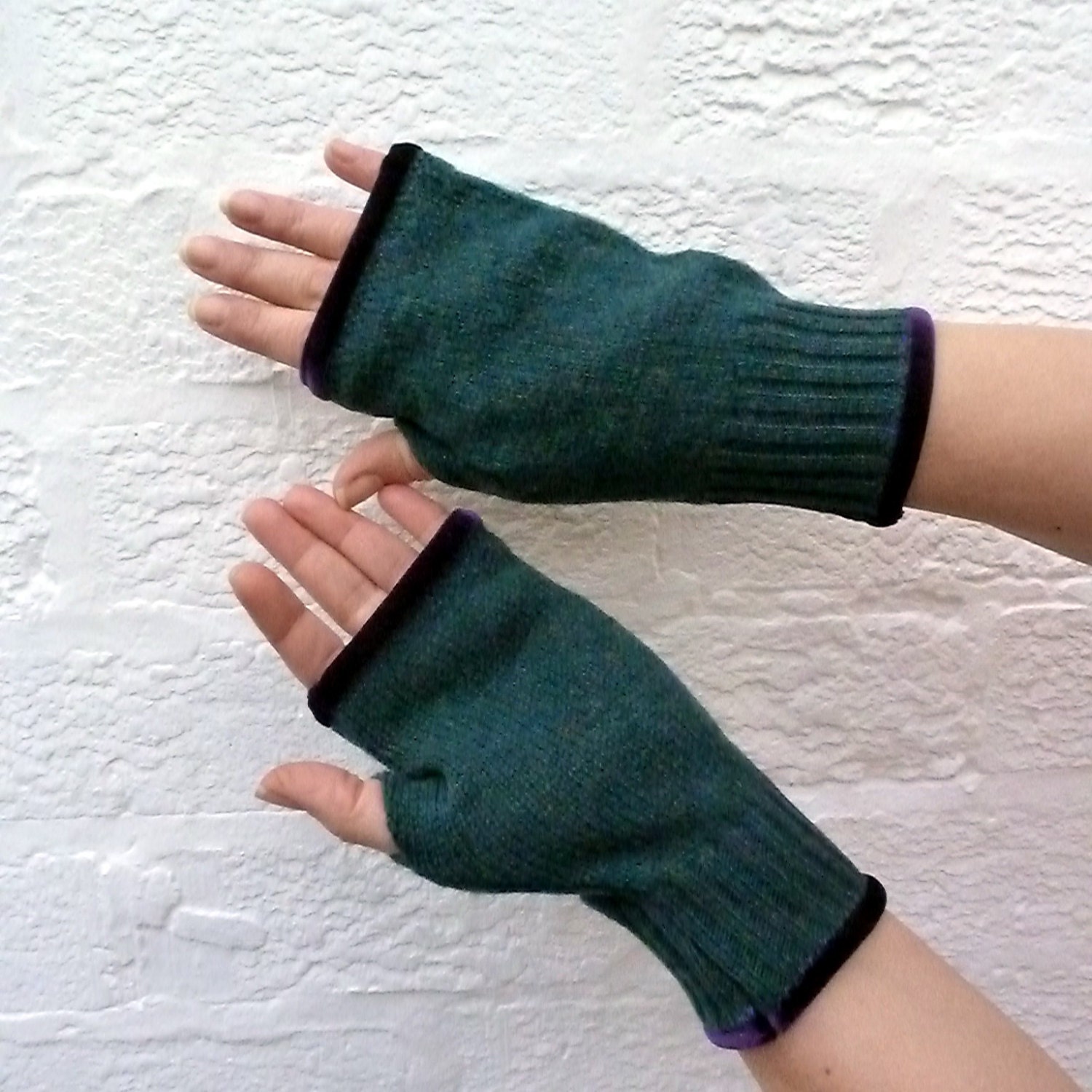 Fingerless gloves, pure wool Handwarmers. Purple velvet on green woodland mitts