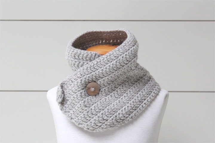 Chunky Crochet Scarf Cowl adjustable with Wood Button in Taupe Grey