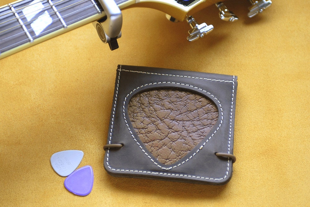 Leather guitar pouch, picks wallet, guitar gift, guitar accessories wallet, capo pouch, picks holder, gifts for men, red-tan cover