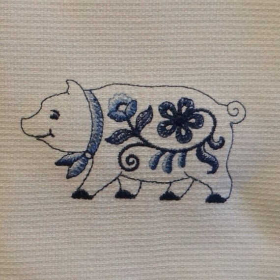 Delft Blue Pig Cotton Huck Kitchen Towel