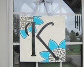 Personalized Monogram Door Hanger //   Initial Flower Door Sign  //   Wall Hanger Custom Letter //  Customized  //