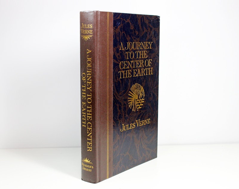 Vintage A Journey to the Center of the Earth By Jules Verne Novel Hardcover Book - 1992