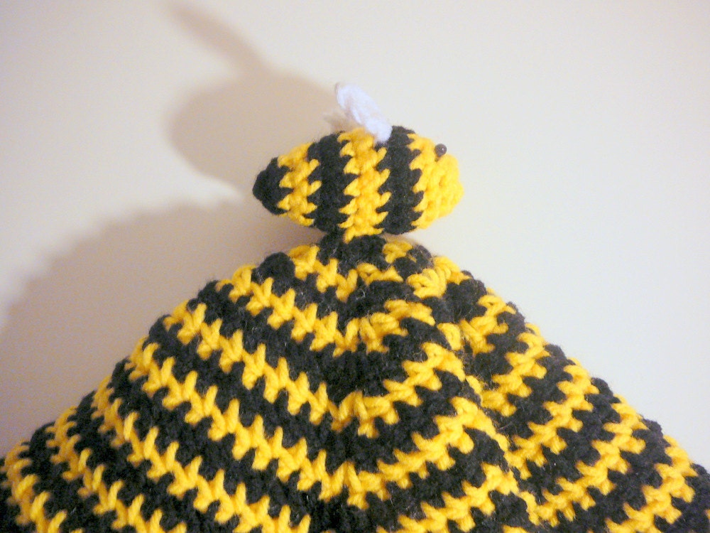Bumble Bee Lovey / Security Blanket PDF Crochet Pattern INSTANT DOWNLOAD