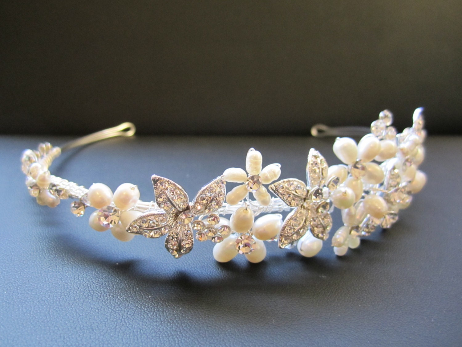 Bridal headband...with rhinestone and pearl decorated...handmade hair accessories, wedding headpiece, ivory hair piece, fascinator, tiara