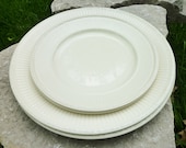 Wedgwood Edme 2 Dinner Plate and 2 Salad Plate Set