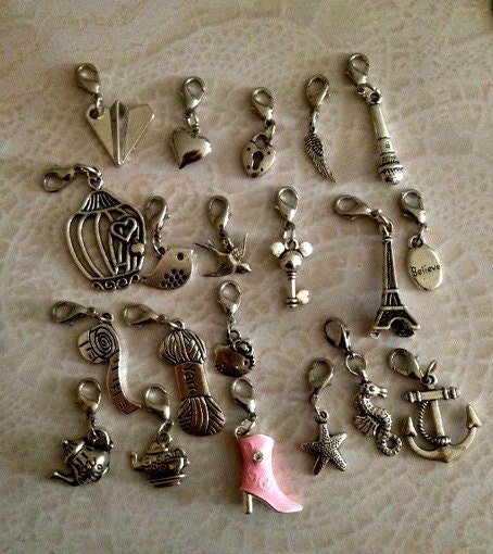 Dangle charm for living lockets. Hello Kitty, Heart, Eiffel towe, star fish, sea horse and more