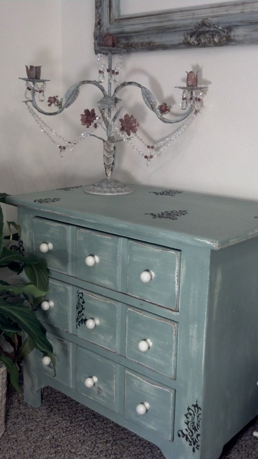 Hand Painted 3 Drawer Dresser Nightstand End Table Damask Filigree Shabby Chic Rustic Cottage FFR13