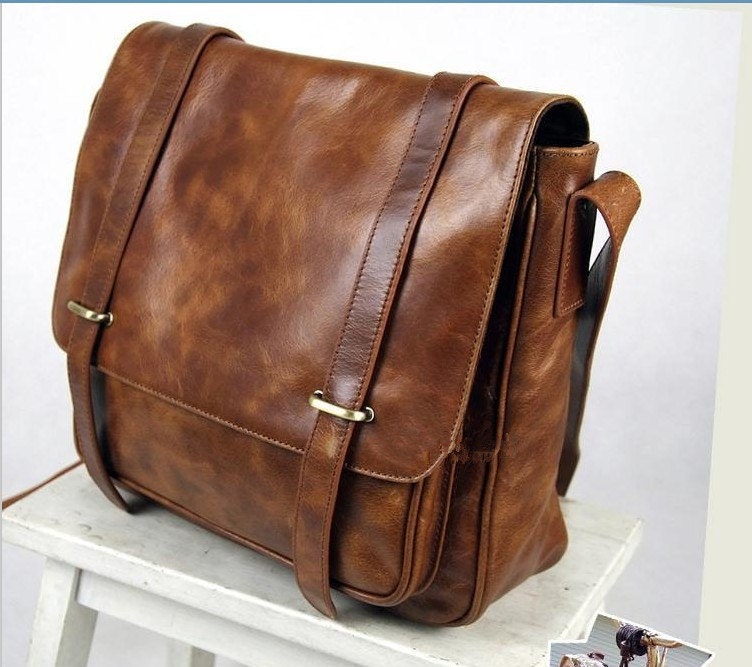 Brown Men Vintage Large bag Leather Messenger Bag/Backpack-IPad Macbook/Satchel travel/School/leather luggage/Briefcase Bag/leather bag