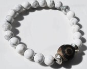 White Turquoise and Ancient Dzi Bead Mala Bracelet / Meditation / Handmade / Natural / Yoga / Zen / Spiritual / Travel