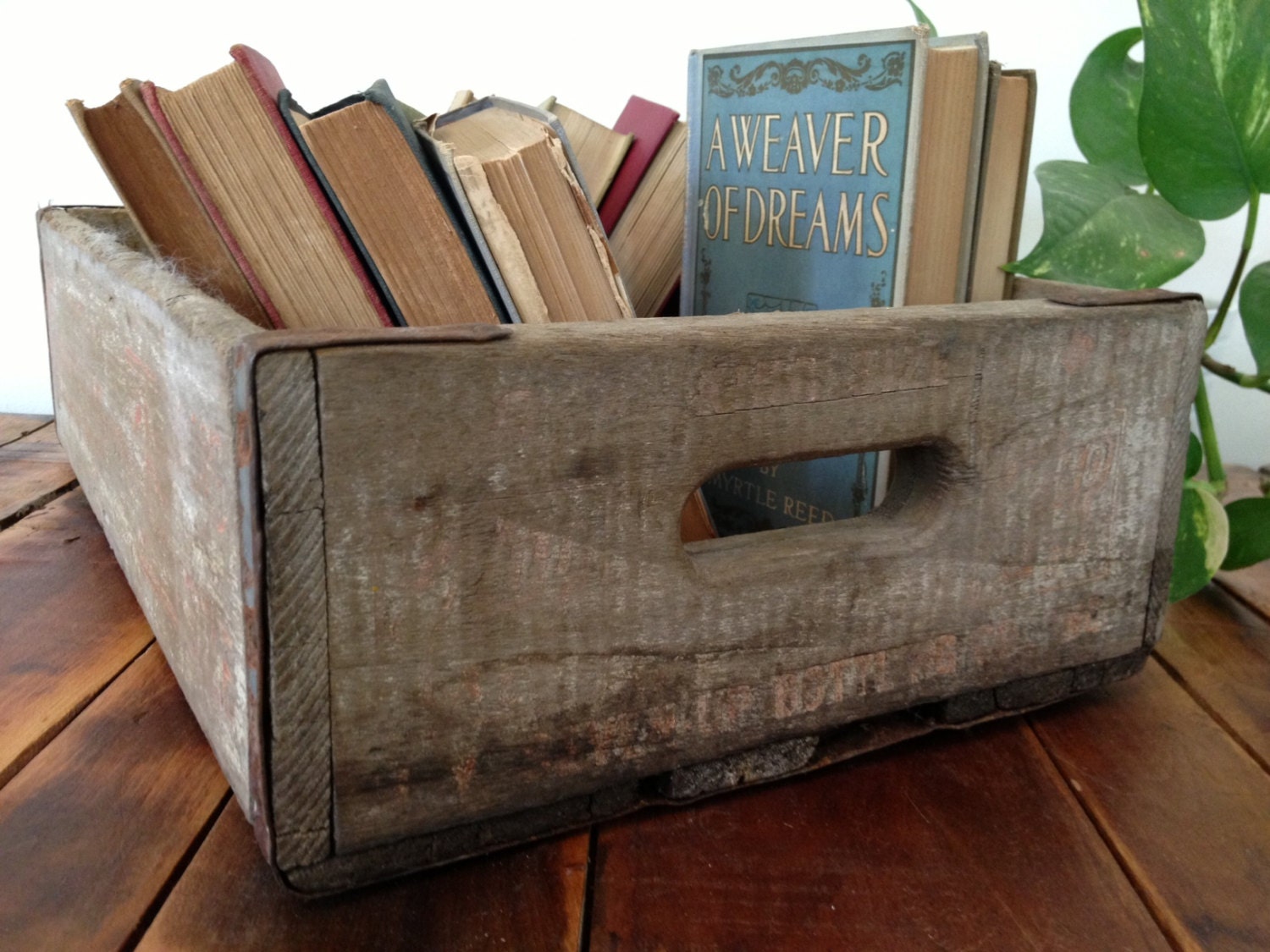 Vintage 7-Up Crate