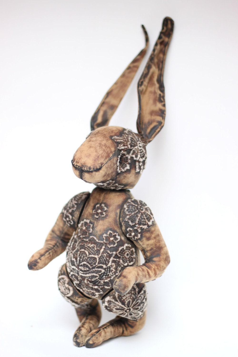 Chocolate Rabbit grounded coffee and cinnamon