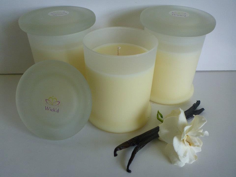 Frosted Metro Jar Soy Candle - 85 hour burn time